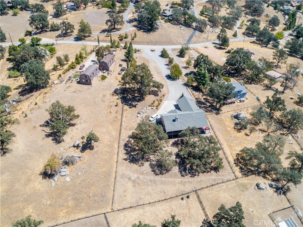 24181 Martingale Property Photo 35