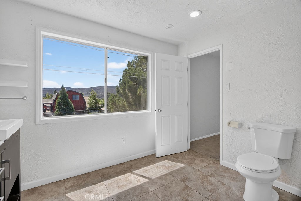 1112 Coldwater Property Photo 21