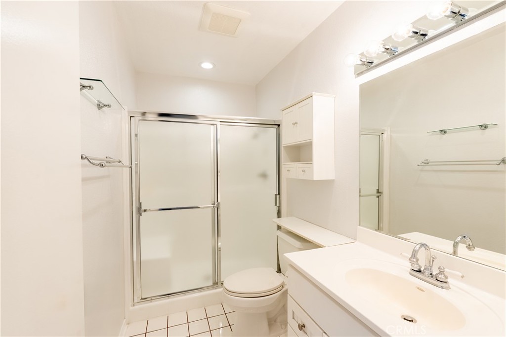 18502 Mayall B Property Photo 21