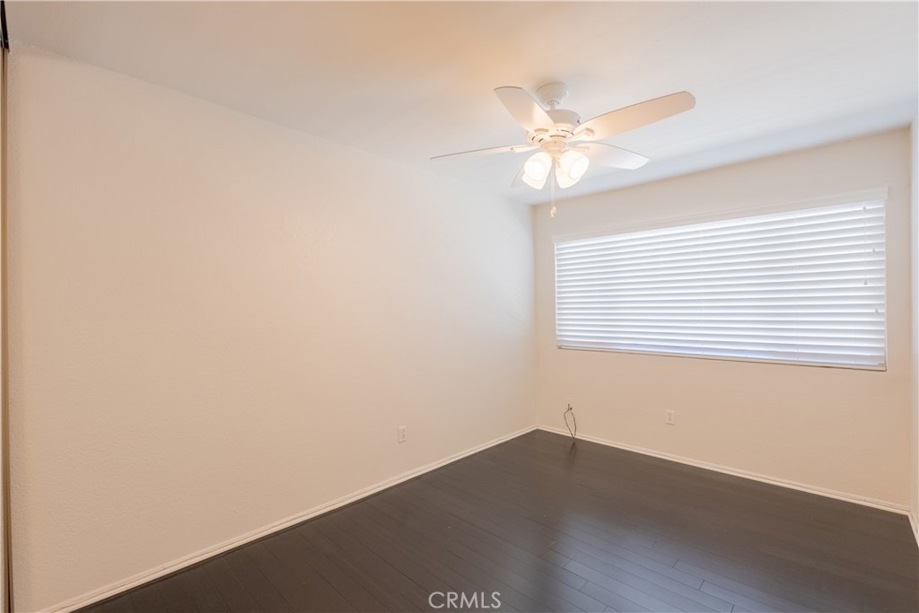 18502 Mayall B Property Photo 23