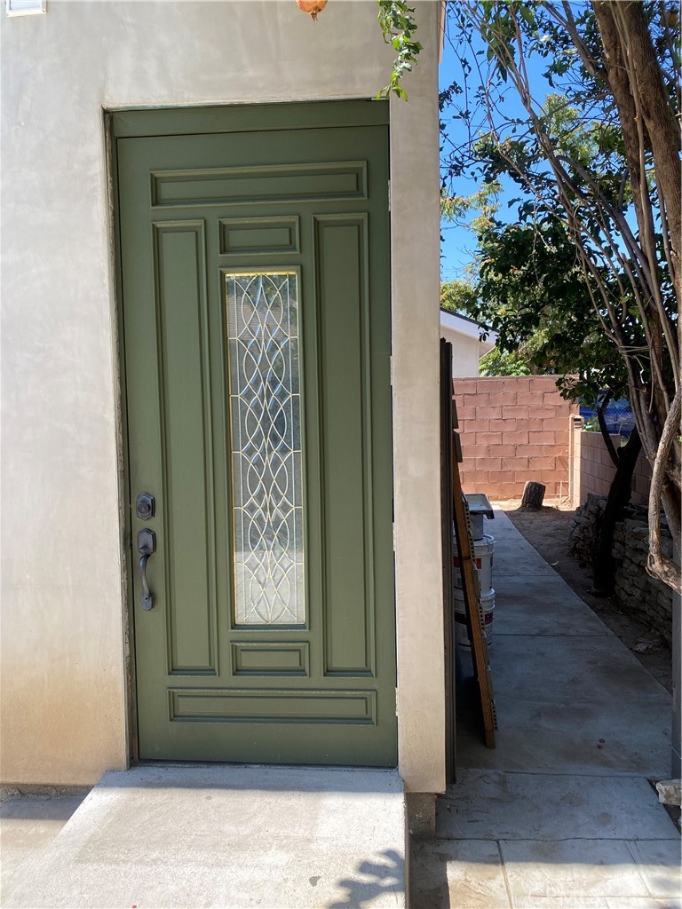 1329 Pico Street Property Photo 2