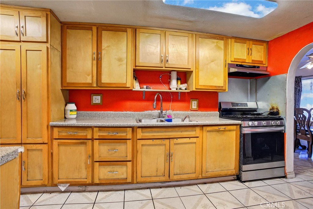 13303 Pierce Property Photo 28