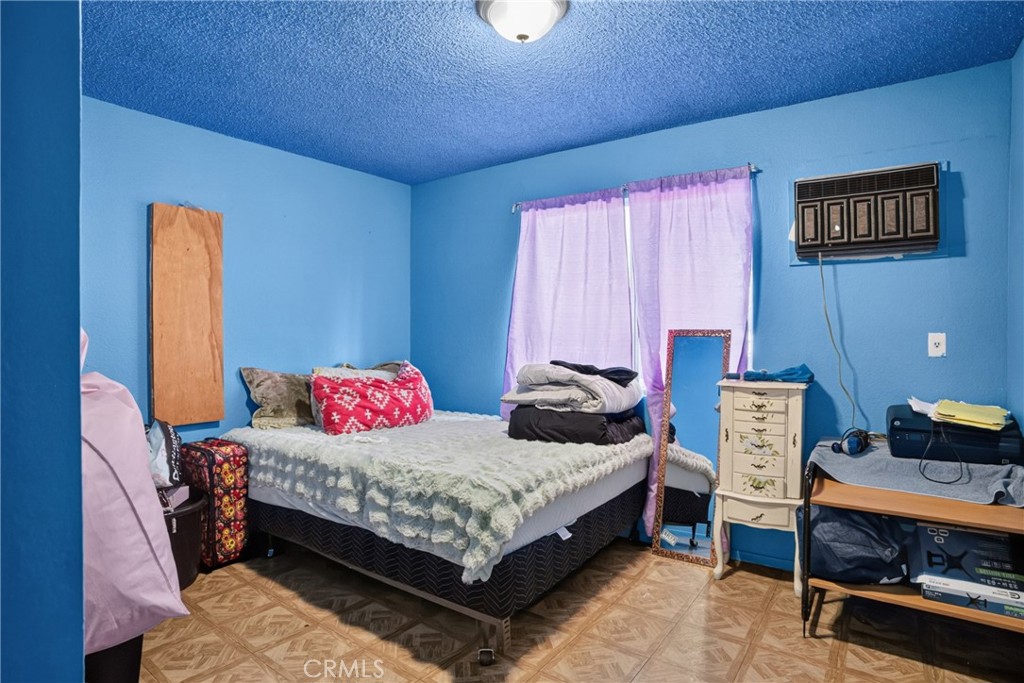 13303 Pierce Property Photo 33