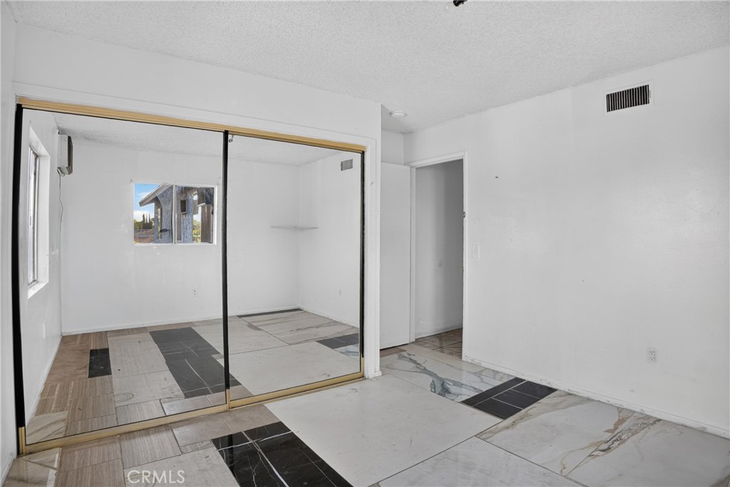 13303 Pierce Property Photo 43