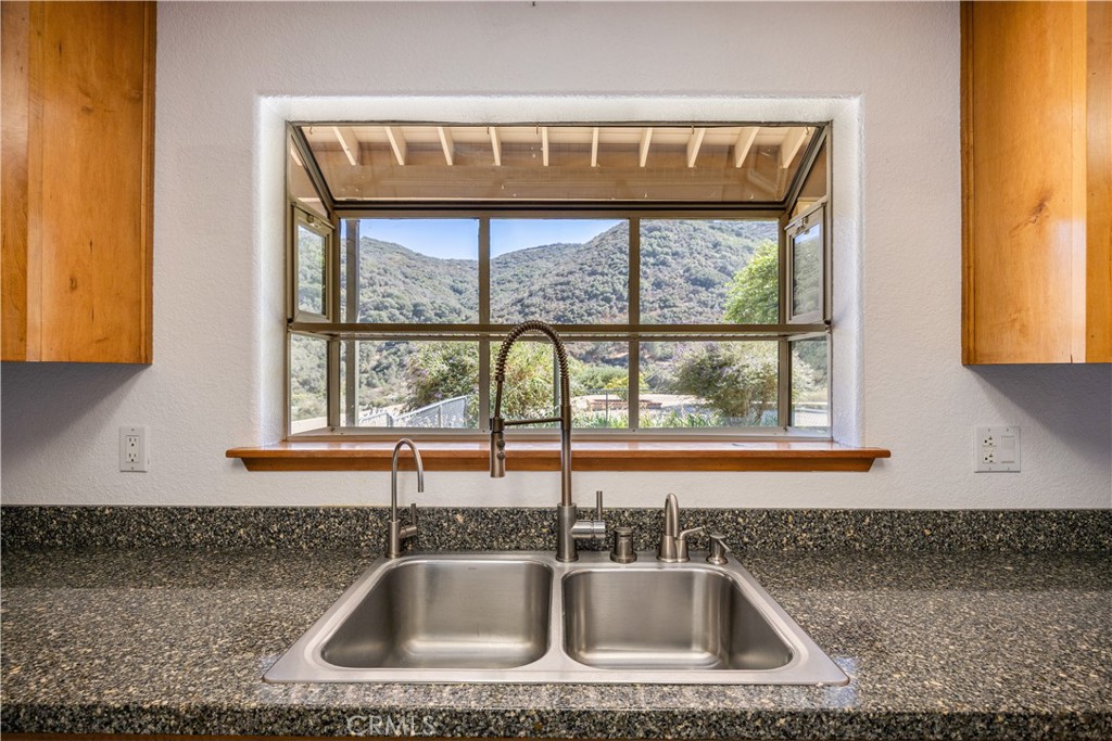 11551 Lonesone Valley Road Property Photo 23