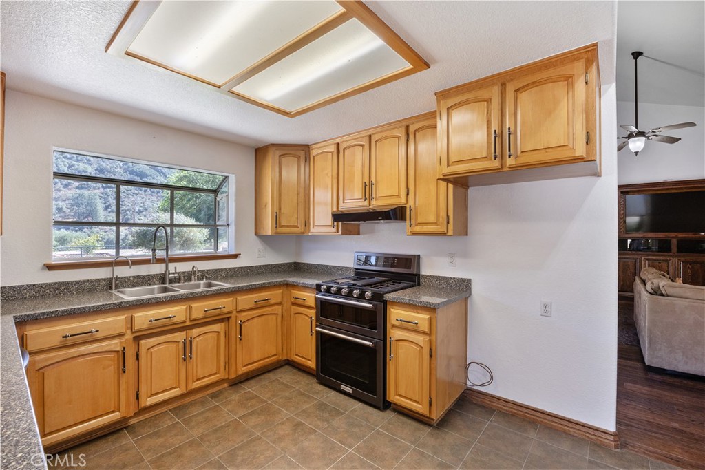 11551 Lonesone Valley Road Property Photo 28