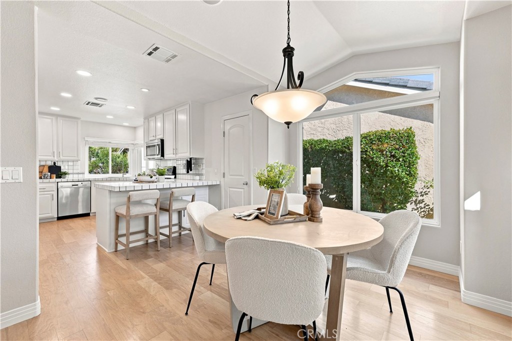 26172 Via Raza Property Photo 20
