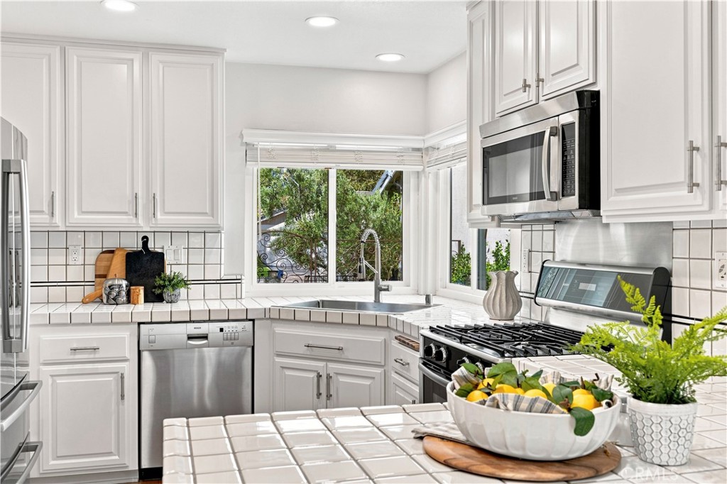 26172 Via Raza Property Photo 30