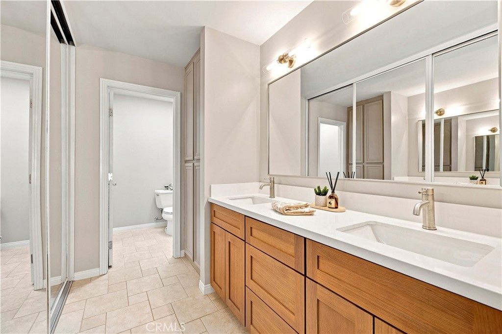 26172 Via Raza Property Photo 36