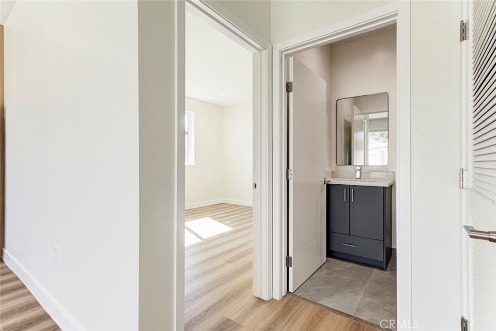 16859 Chatsworth Street Property Photo 13