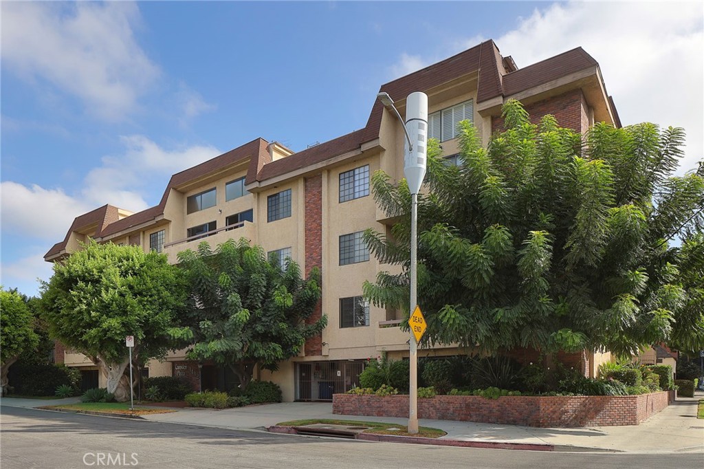1432 Camden 301 Property Photo 1