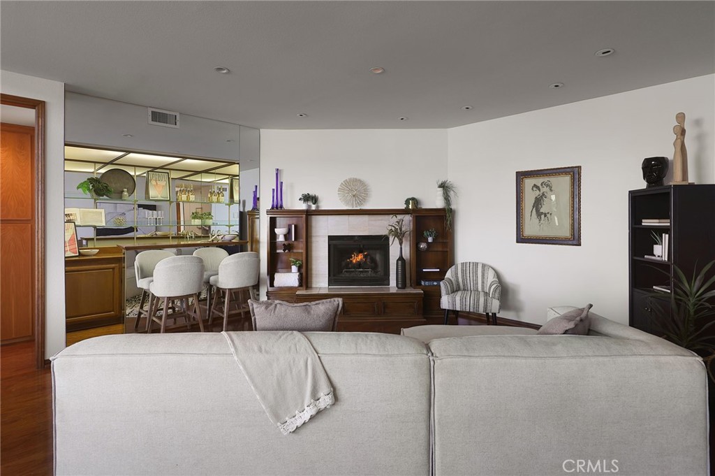 1432 Camden 301 Property Photo 5
