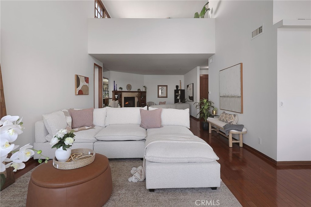 1432 Camden 301 Property Photo 6