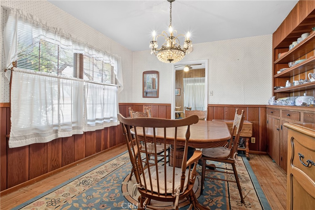 5130 Willis Avenue Property Photo 11