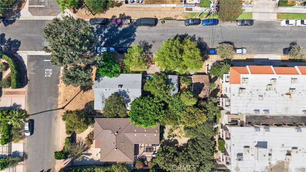 5130 Willis Avenue Property Photo 31