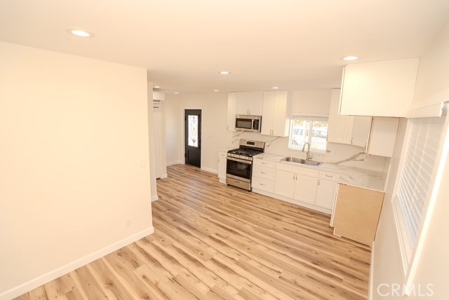 11272 Herrick Property Photo 6