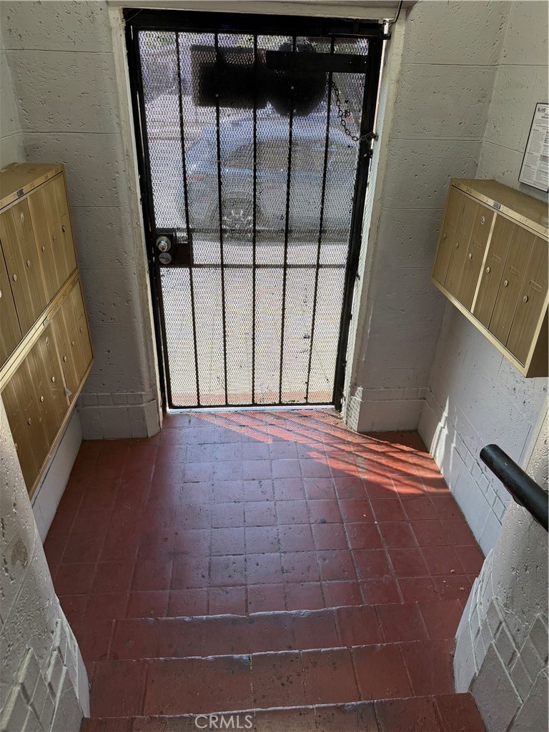 331 W 45th Street Property Photo 13