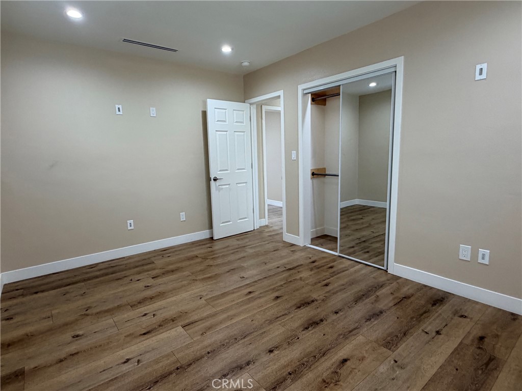 10971 Roscoe Property Photo 14
