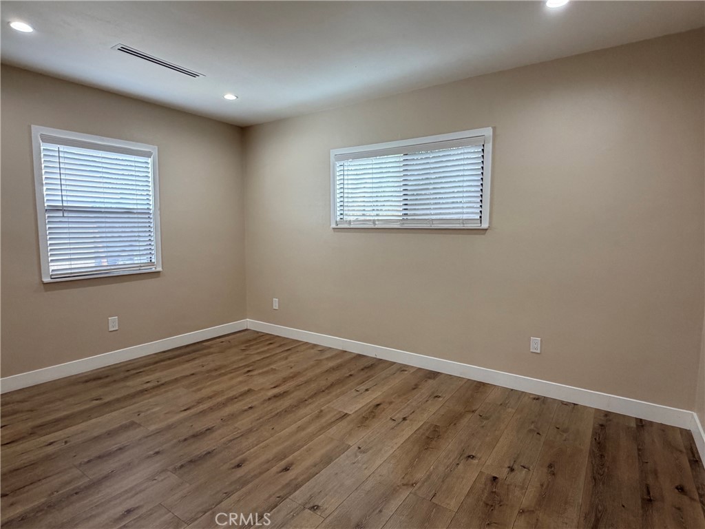10971 Roscoe Property Photo 15