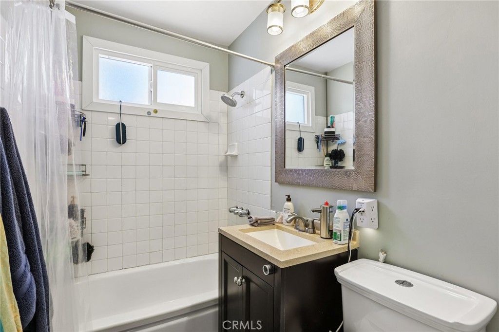 6616 Yolanda Avenue Property Photo 14