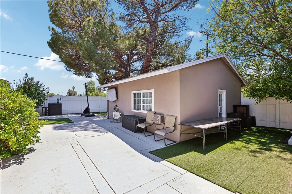 6616 Yolanda Avenue Property Photo 28