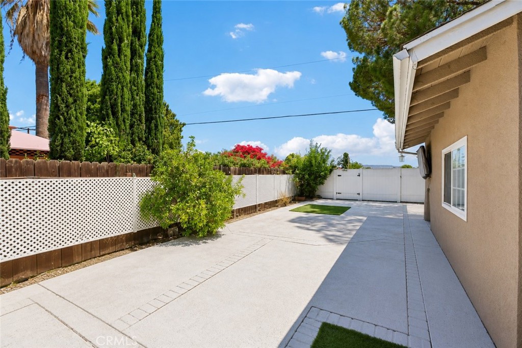 6616 Yolanda Avenue Property Photo 29