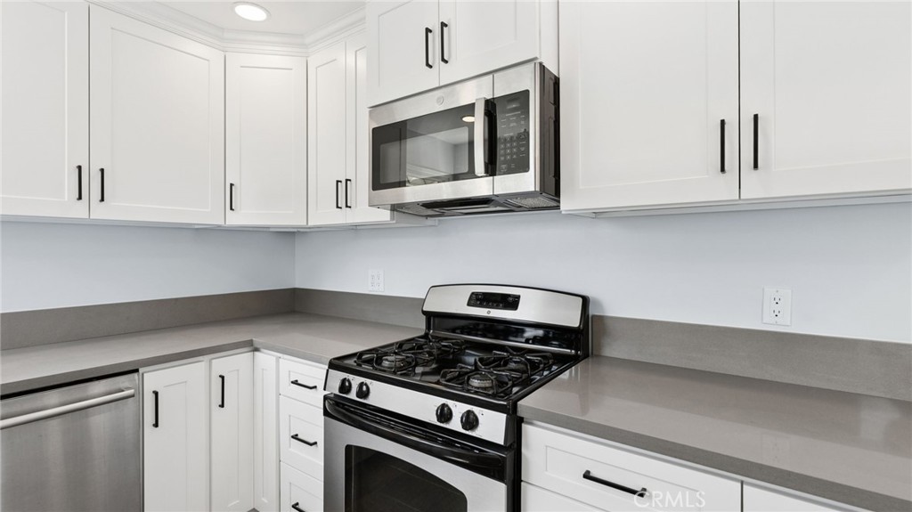 4130 Angela Property Photo 9