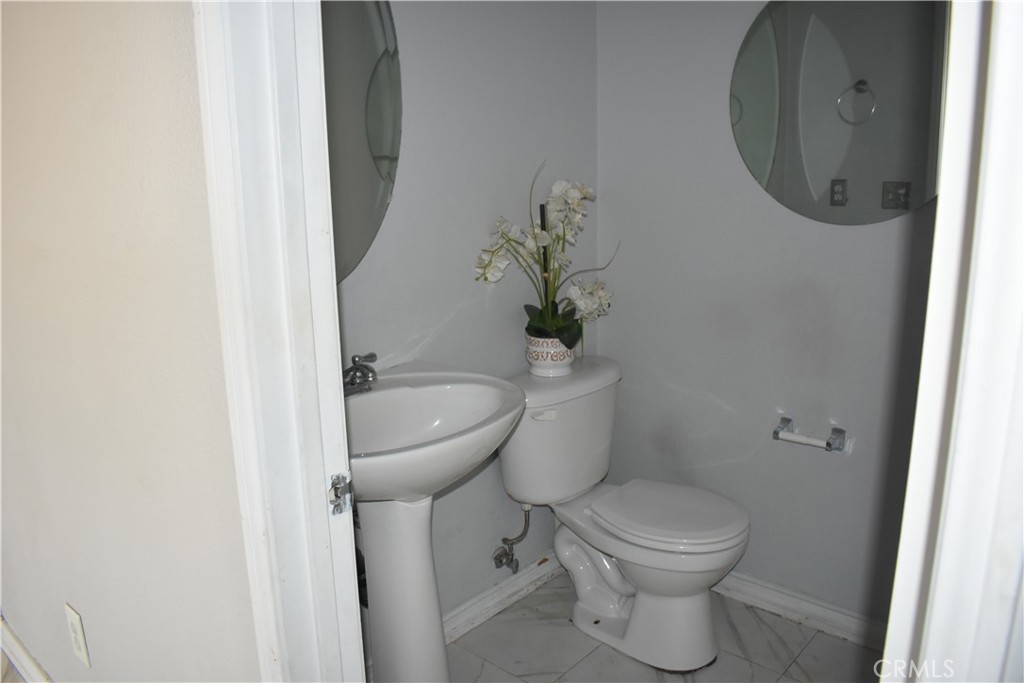 43033 Carpenter Property Photo 8