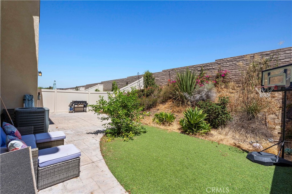 26838 Albion Property Photo 35