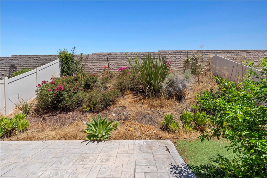 26838 Albion Property Photo 37