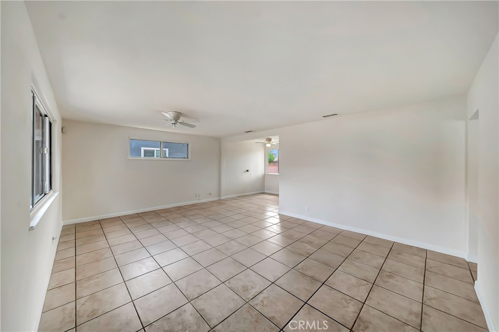 45351 Kingtree Property Photo 3