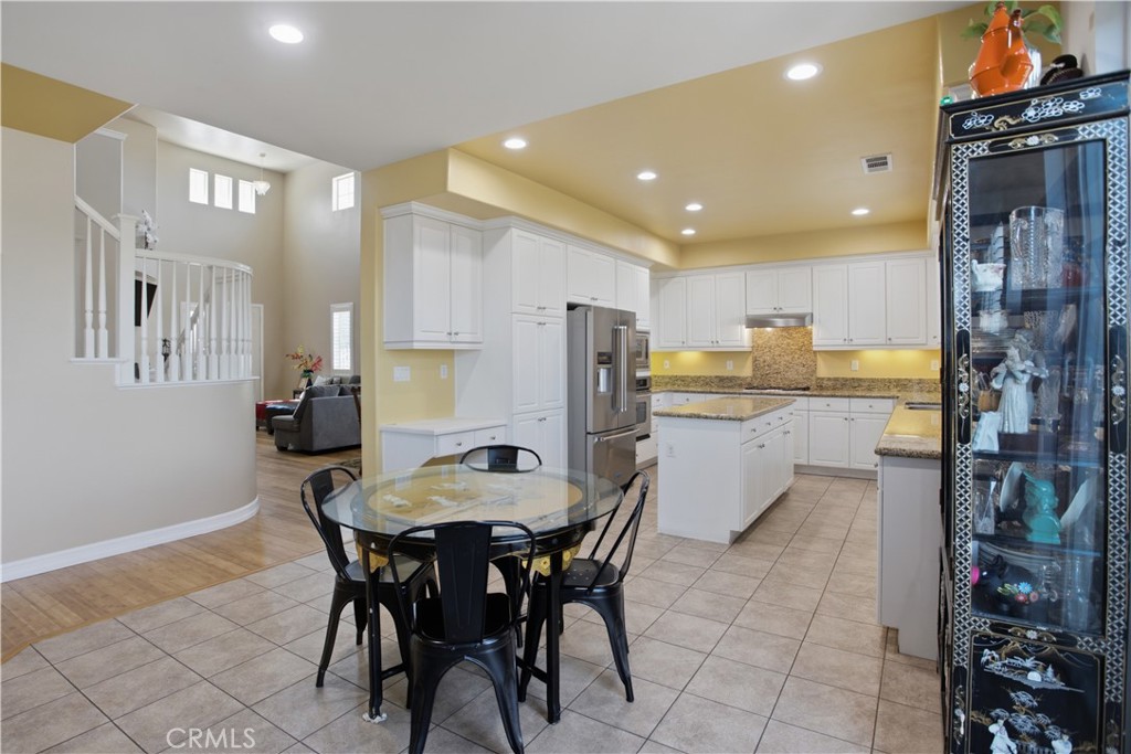 5753 W Avenue K9 Property Photo 8