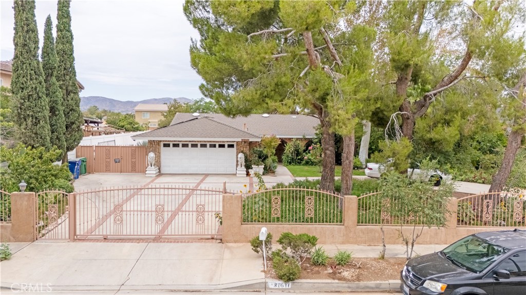 37617 27th E Property Photo 1