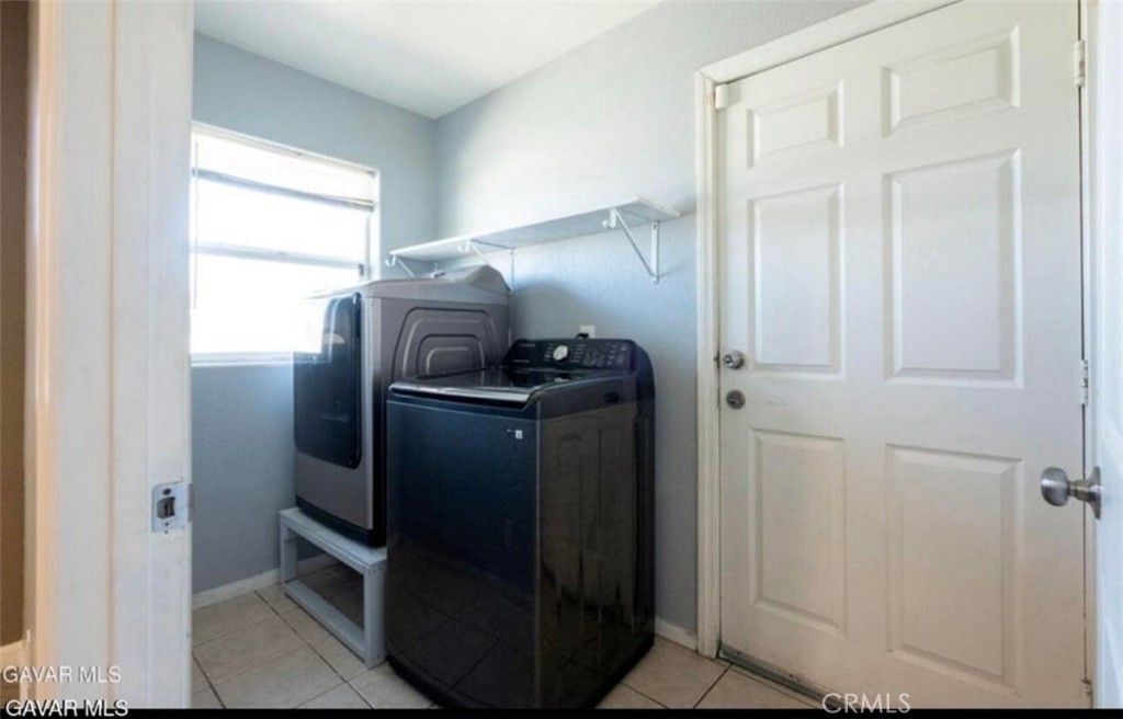 37551 29th E Property Photo 12