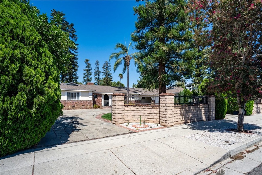 16017 Parthenia Property Photo 45