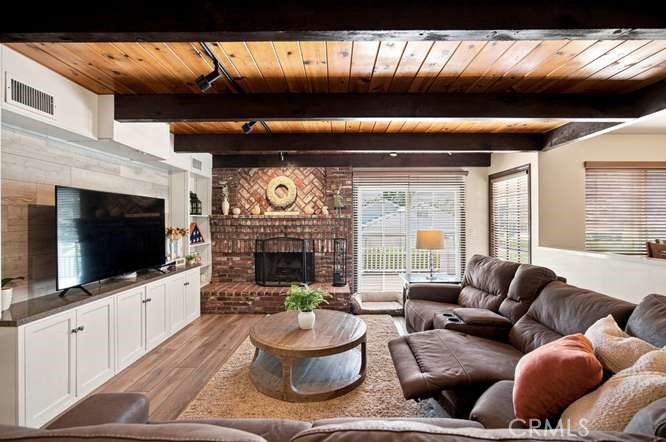 28042 Balkins Property Photo 6