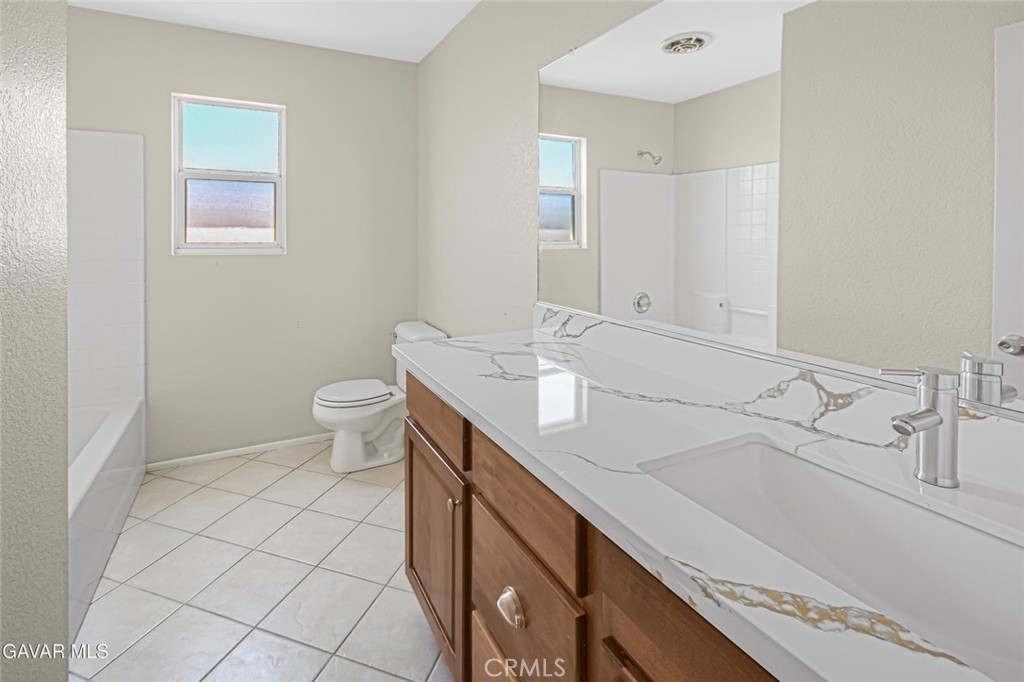 2116 Knollwood Court Court Property Photo 38