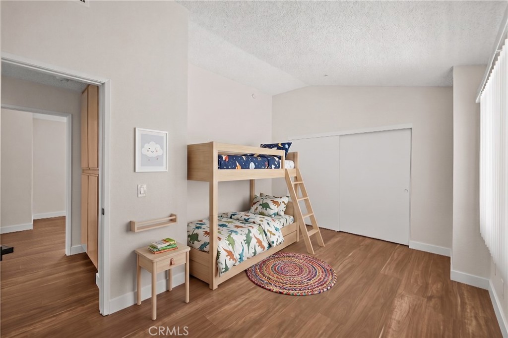 8800 Burnet Avenue 7 Property Photo 22