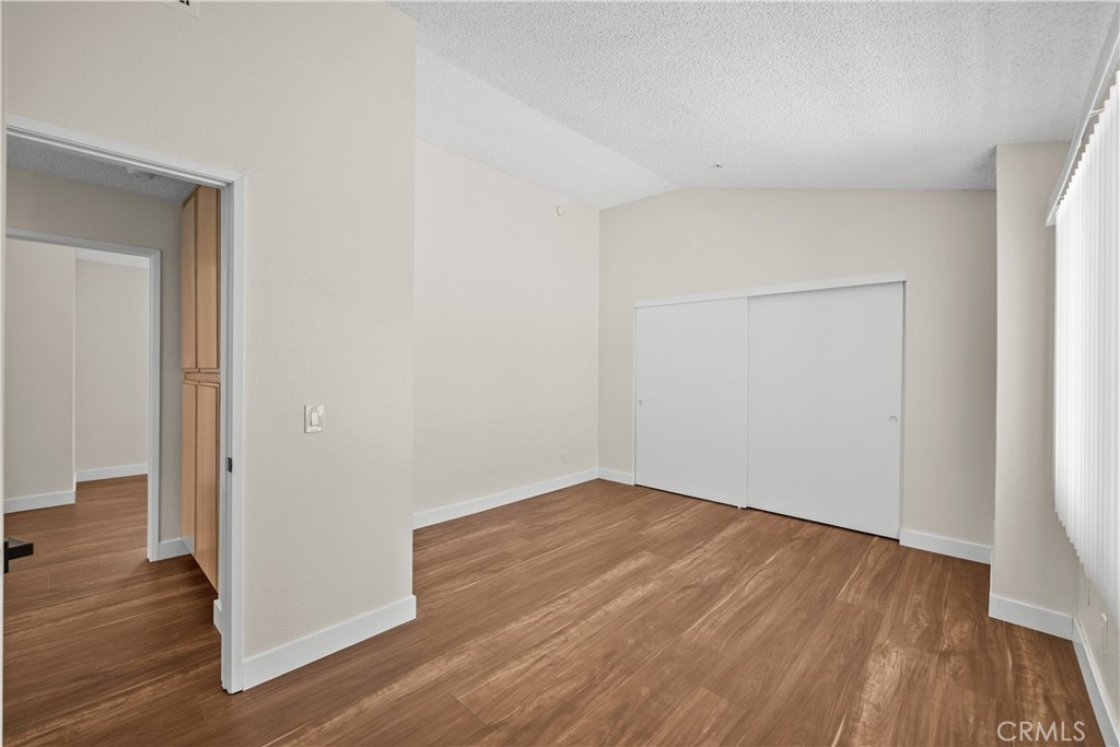 8800 Burnet Avenue 7 Property Photo 23