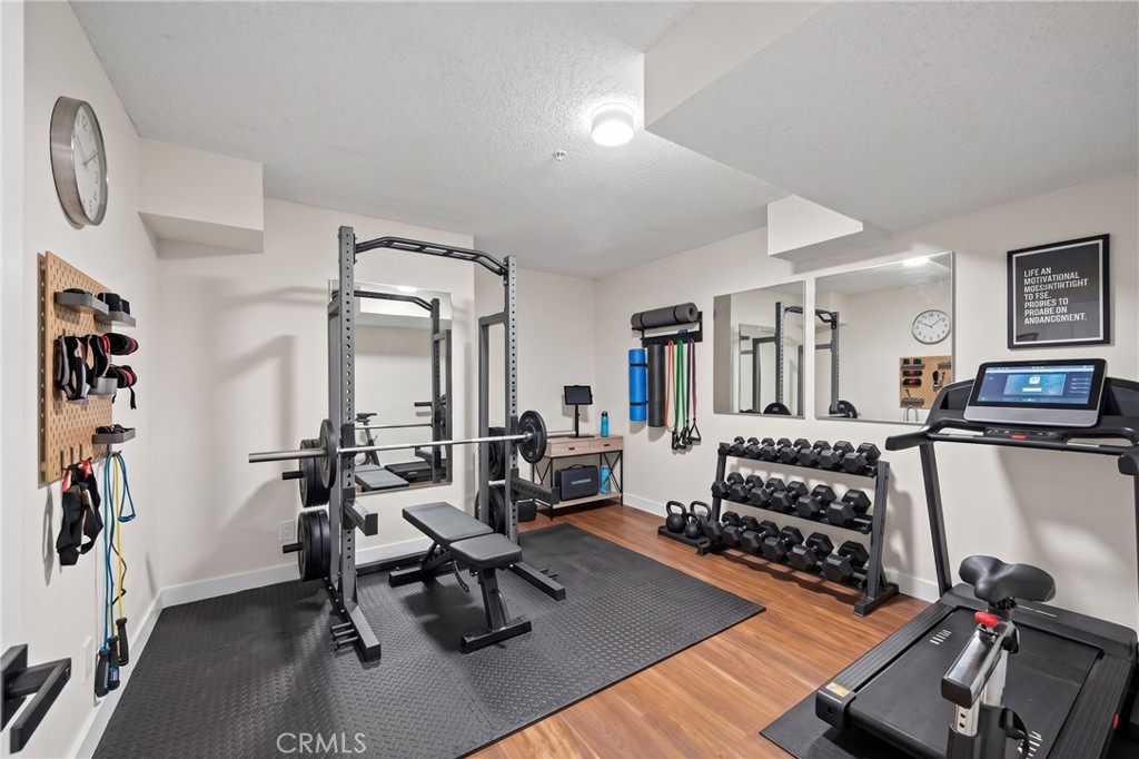 8800 Burnet Avenue 7 Property Photo 26