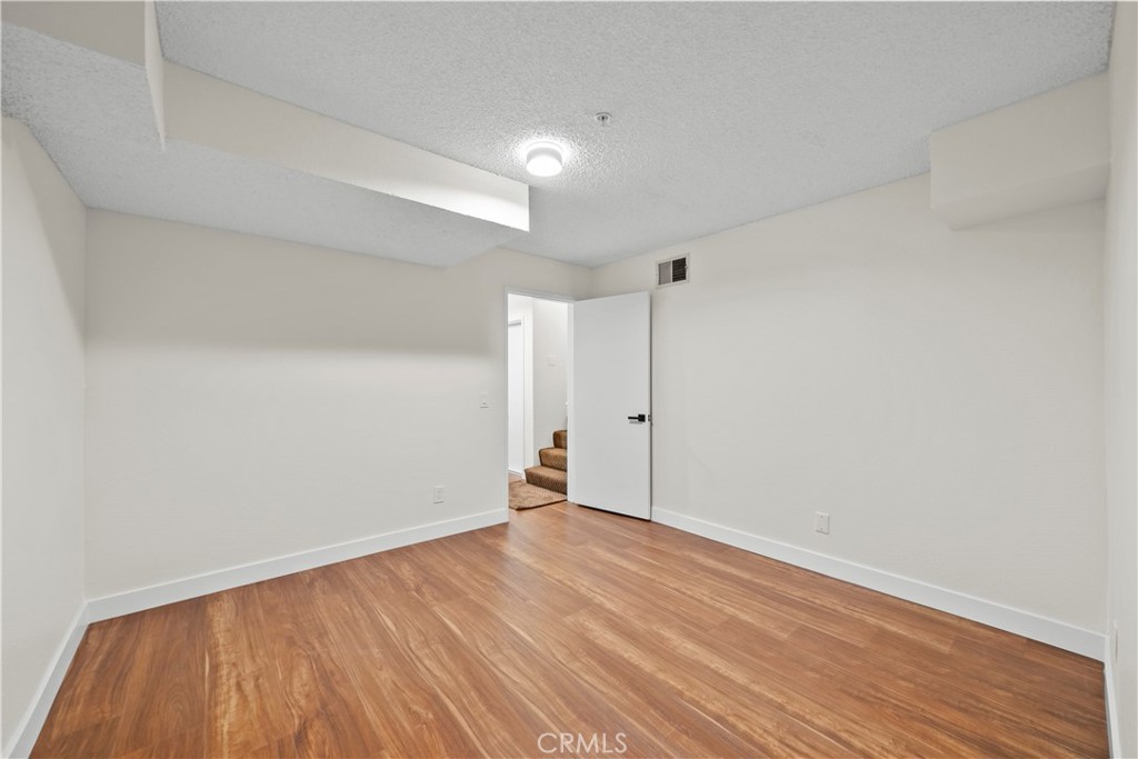 8800 Burnet Avenue 7 Property Photo 28