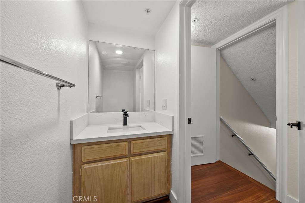 8800 Burnet Avenue 7 Property Photo 30