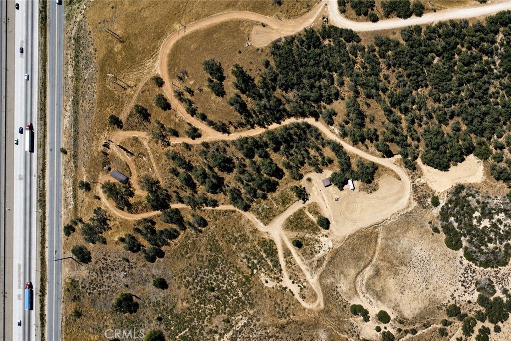 1588 Ridge Route Drive Property Photo 26