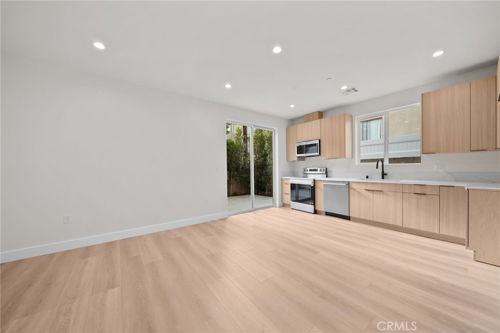 4335 Sunnyslope Property Photo 4