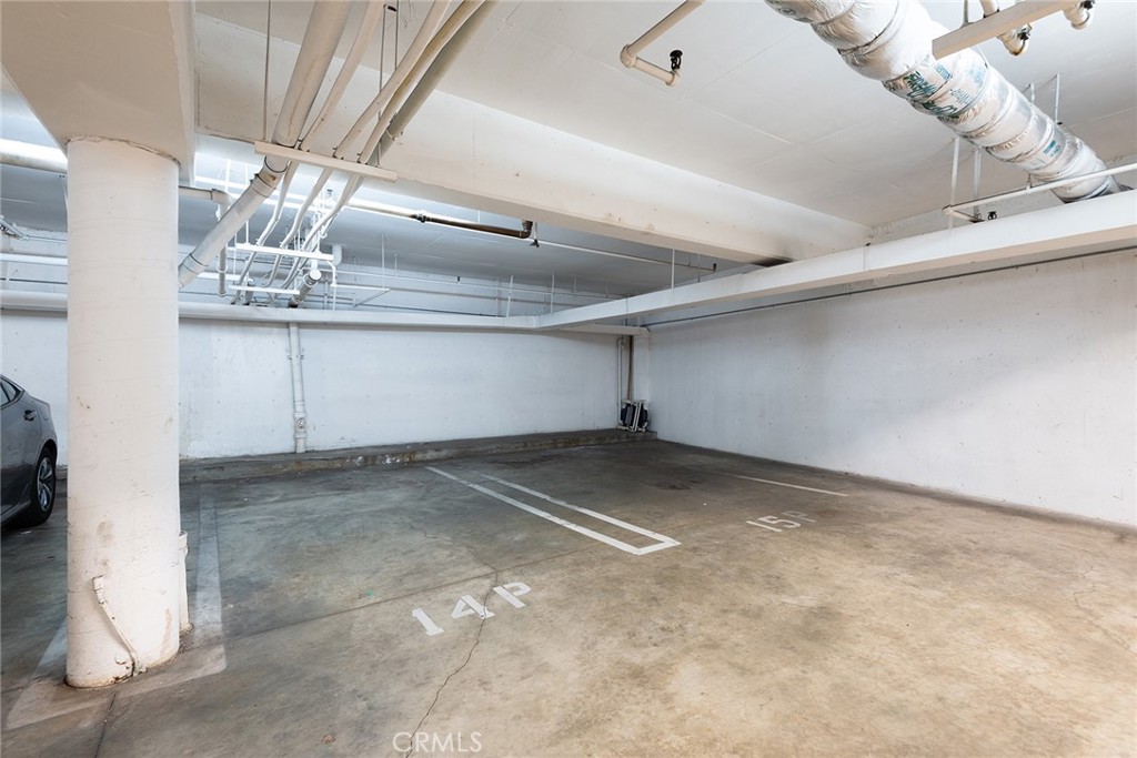 16012 Moorpark 302a Property Photo 30