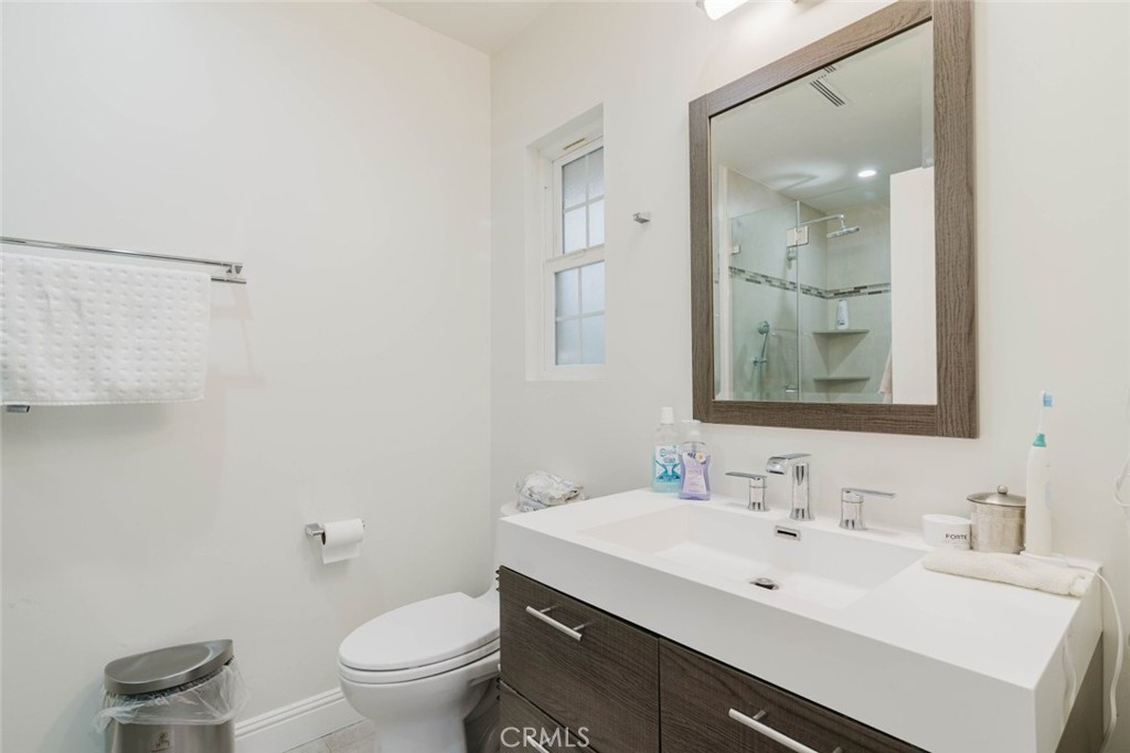 17451 Osborne Street Property Photo 6