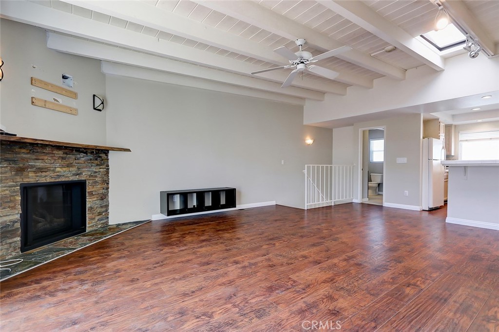 2219 Curtis C Property Photo 4