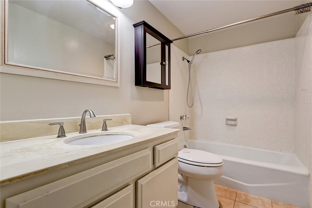2219 Curtis C Property Photo 16