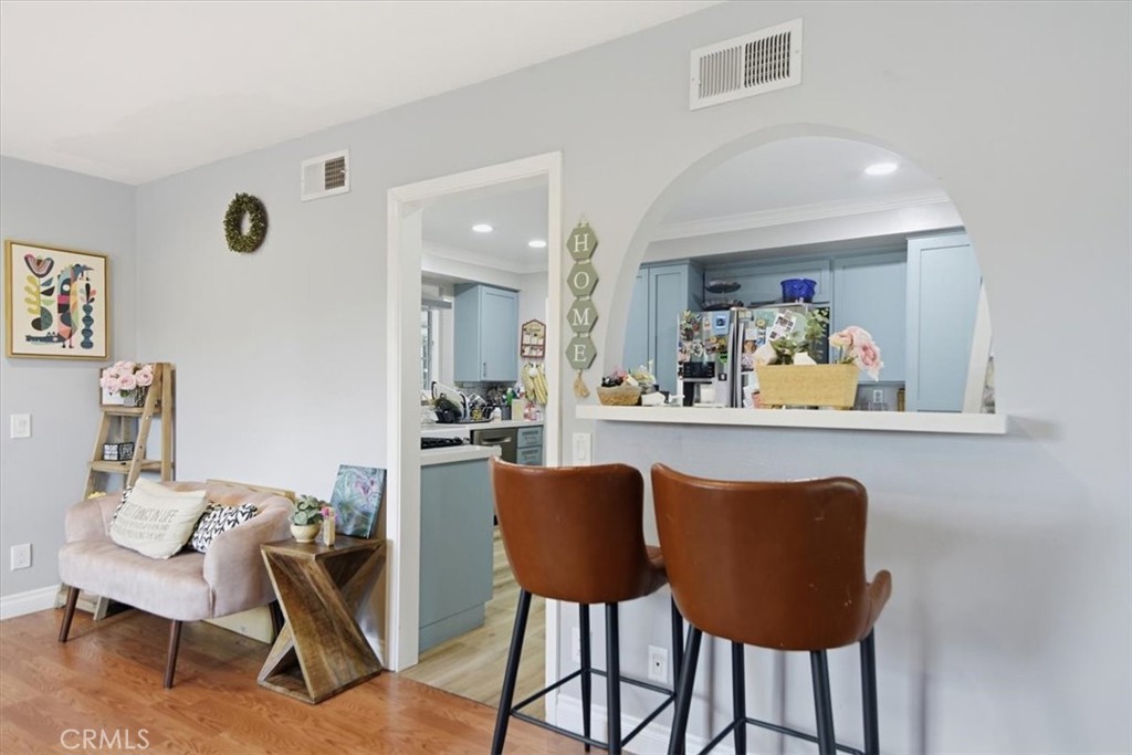 9533 Frankirst Property Photo 6