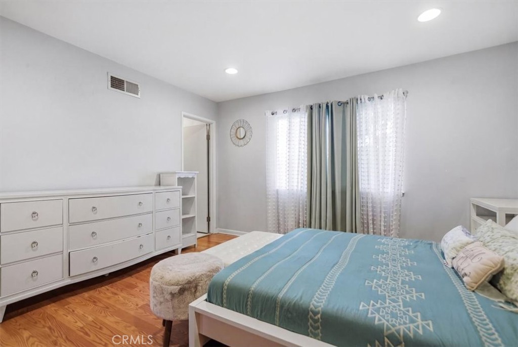 9533 Frankirst Property Photo 12